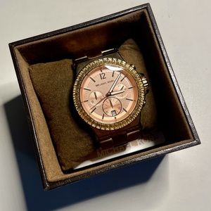 Micheal Kors rose gold watch